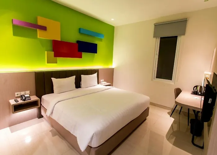 Zoom Dharmahusada Hotel Surabaya